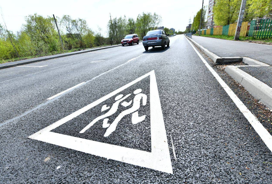 На Ставрополье по нацпроекту в этом году отремонтируют более 20 км дорог к школам и детским садам